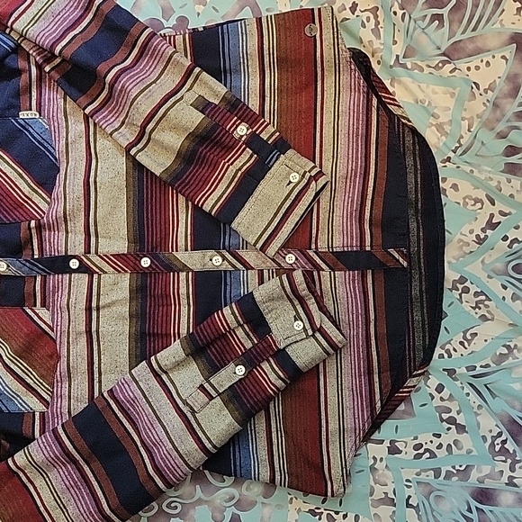 Roxy Long-Sleeve button down shirt - Picture 5 of 6